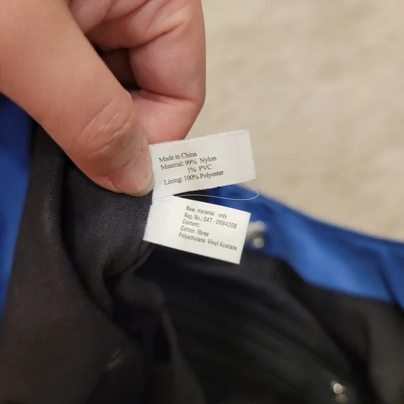 CoLab Large Weekender Bag - Picture 6 of 10